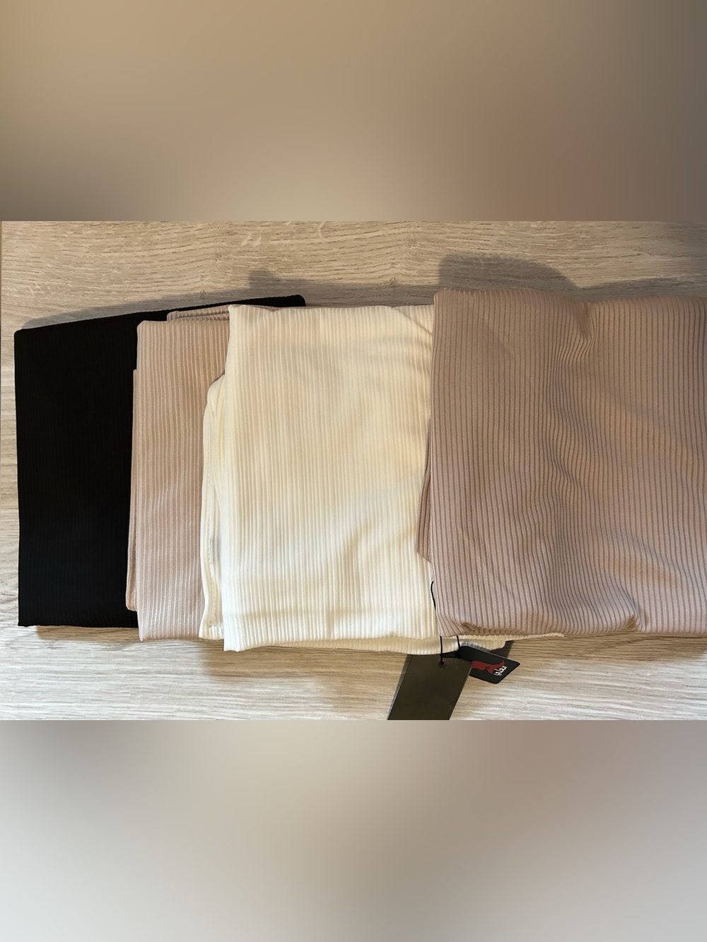 Ribbed jersey scarves